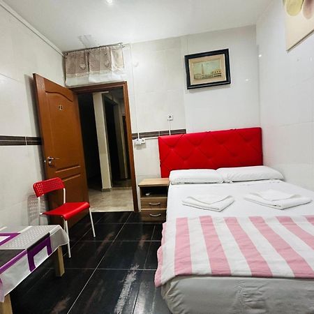 Hostal Granvia 628 Барселона Екстер'єр фото